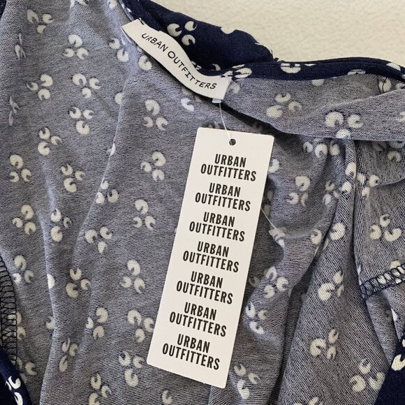 Urban Outfitters Women’s Small Navy Blue White Midi V-neck Dress Pockets Viscose - Picture 9 of 13